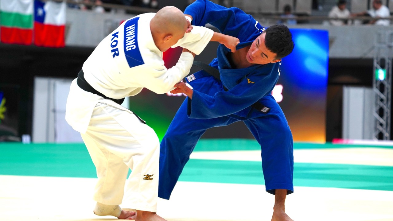 Казахстанские дзюдоисты взяли четыре награды в первый день Сурдлимпийских игр