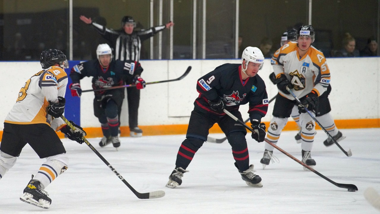 "Горняк" взял реванш у "Алматы" в Pro Hokei Ligasy