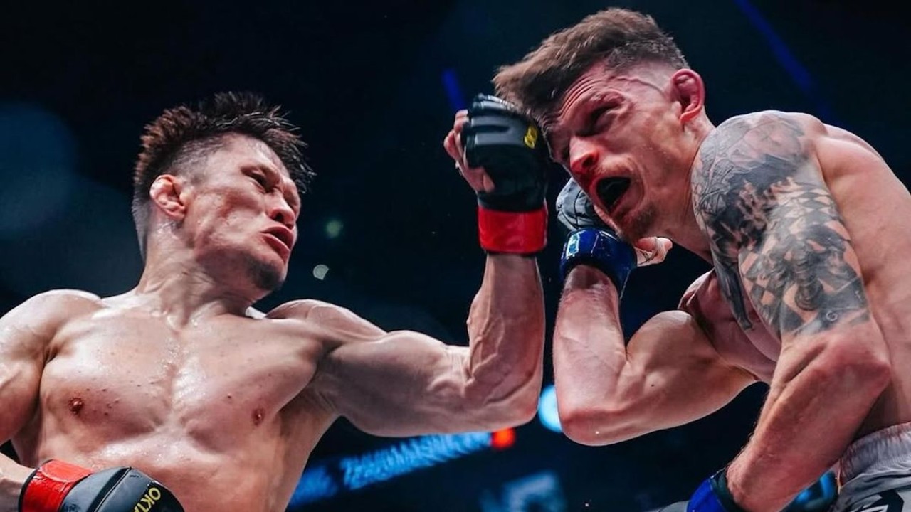 Жалгас Жумагулов уничтожил экс-бойца UFC на турнире Oktagon