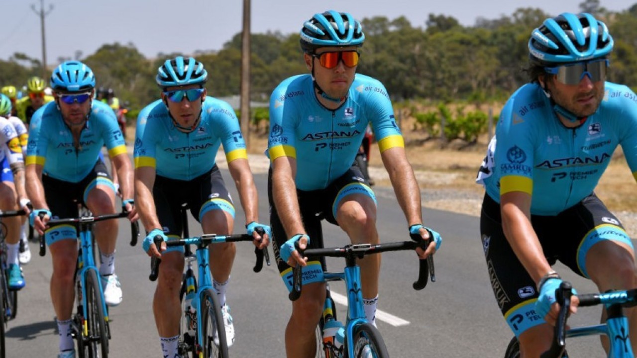 Гонщики XDS Astana Team пока скромничают на Тур Даун Андер
