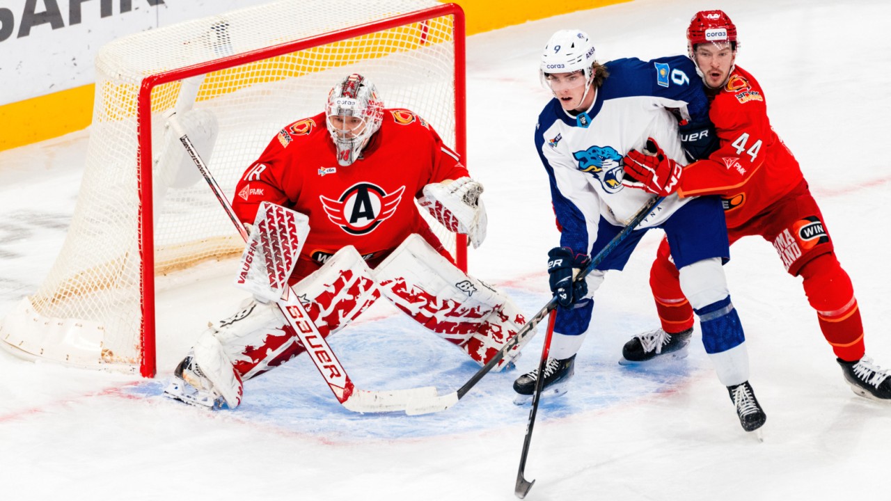 "Барыс" потерпел четвертое поражение подряд в КХЛ
