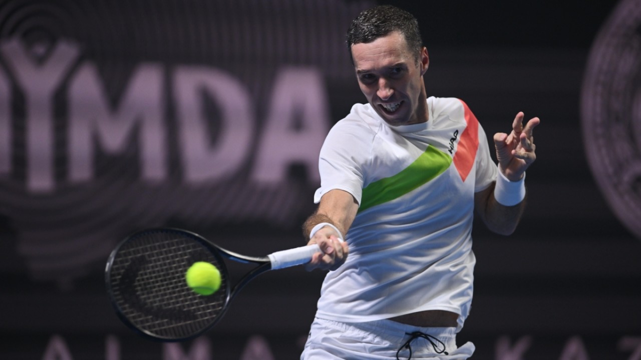 Кукушкин стал автором сенсации "Челленджера" в Оэйраше