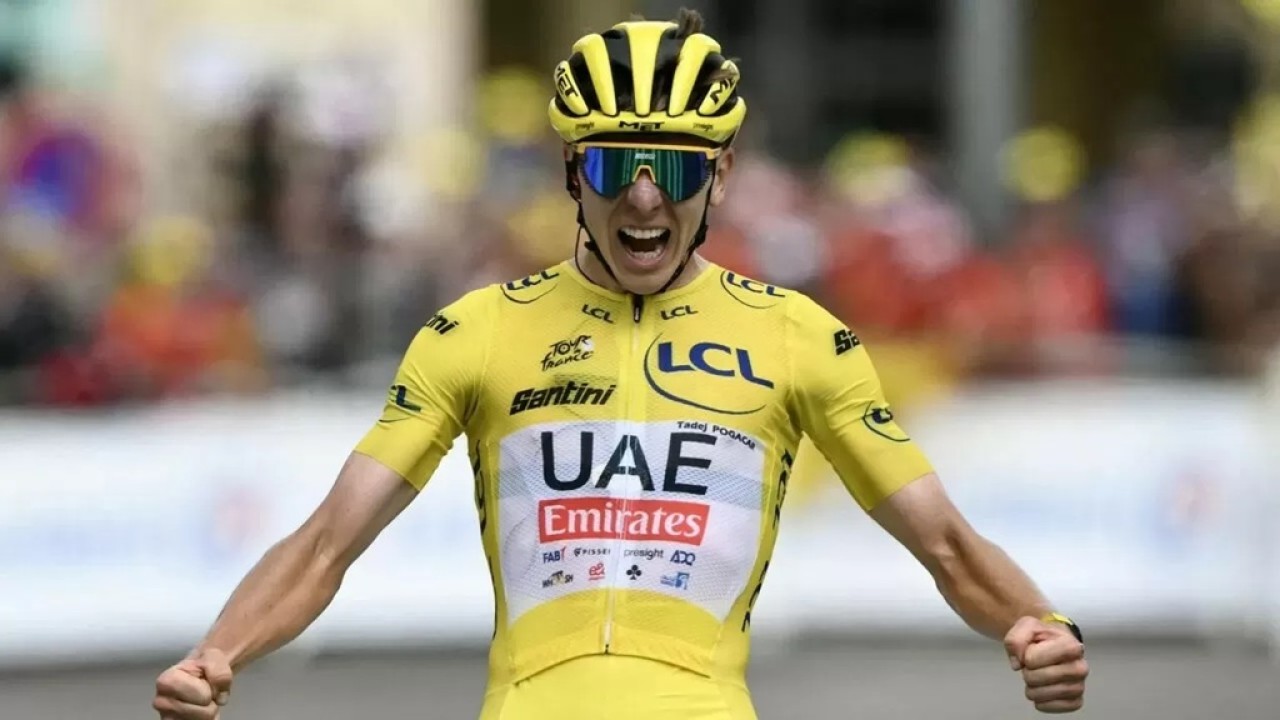 Погачар в третий раз в карьере выиграл Тур Фландрии